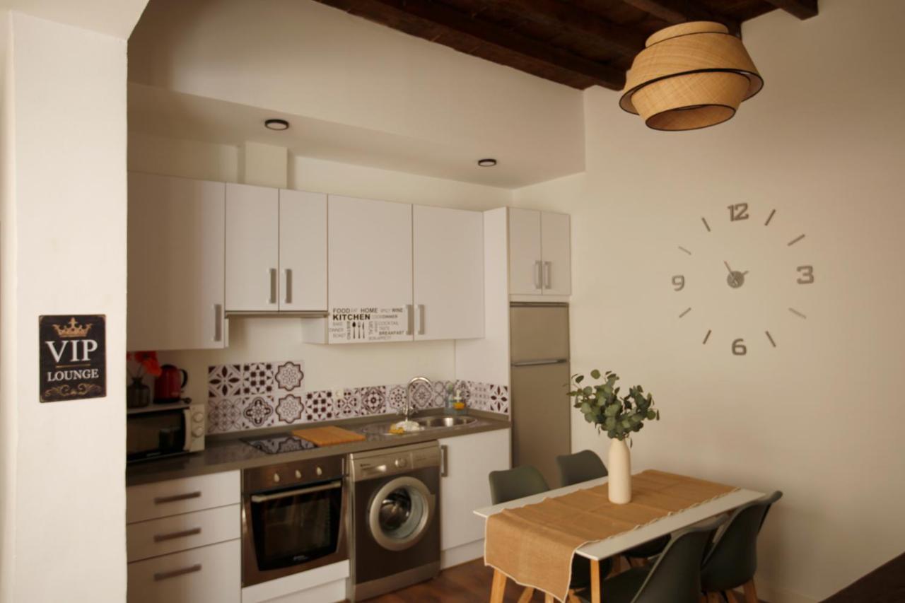 Rustic & Nice Apartment In Malaga Center Extérieur photo