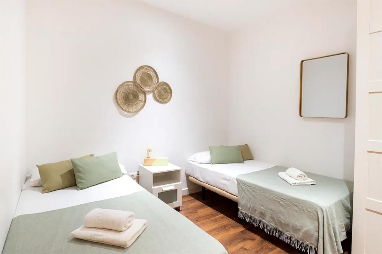 Rustic & Nice Apartment In Malaga Center Extérieur photo